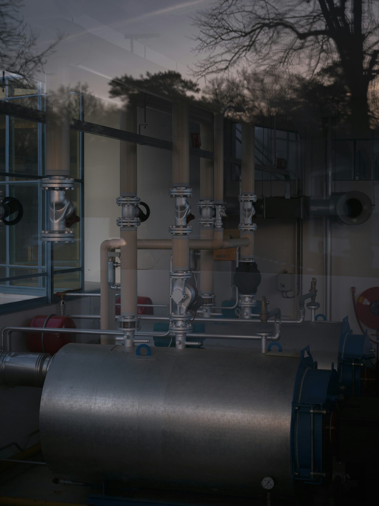 Industrial facility pipework